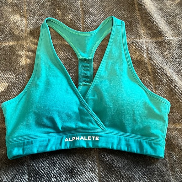 ALPHALETE V cut sports bra SMALL - Picture 1 of 4